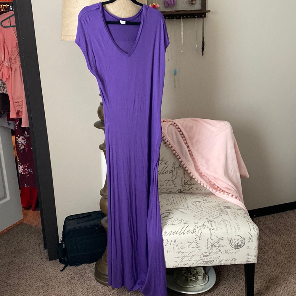 Extra large cotton dress by Venus with a V-neck